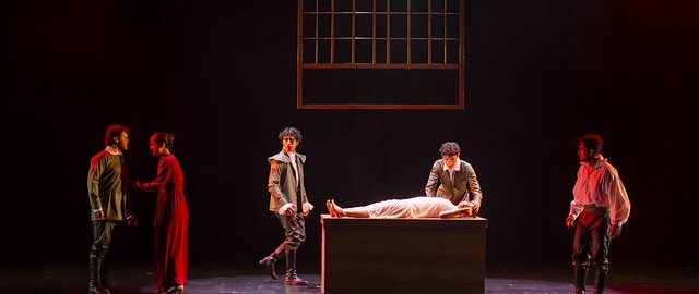 La Compañía de Teatro UTPL conmemoró sus 20 años de trayectoria artística con el estreno de la obra Otelo La Compañía de Teatro UTPL conmemoró sus 20 años de trayectoria artística con el estreno de la obra Otelo