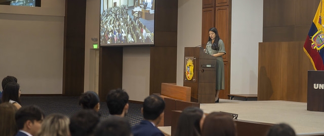Ceremonia de imposición de mandiles a los estudiantes de 7mo ciclo de la carrera de Psicología Clínica