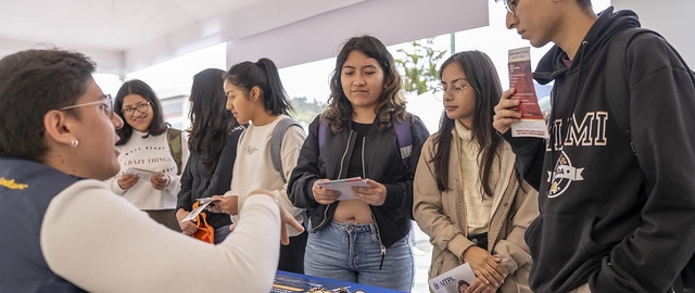 Feria Académica 2025 "Transforma tu Vida Universitaria"