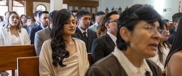 Imposición de mandiles a estudiantes de Fisioterapia