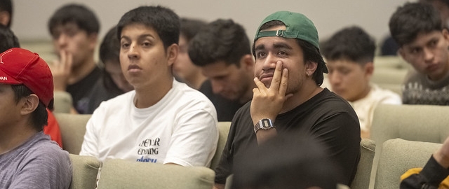 Diálogos Éticos: Impacto del uso de IA en los Trabajos de Integración Curricular Diálogos Éticos: Impacto del uso de IA en los Trabajos de Integración Curricular