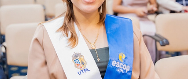 Décimo Quinta Promoción de Graduados ESCOP UTPL Décimo Quinta Promoción de Graduados ESCOP UTPL
