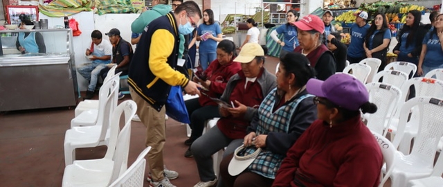 Evaluación de Riesgos Psicosociales en trabajadores informales Evaluación de Riesgos Psicosociales en trabajadores informales