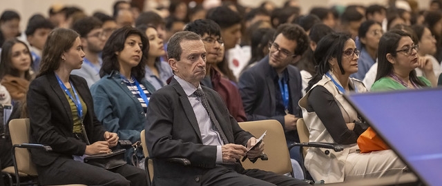 Simposio de Obesidad: Retos y Perspectivas en la Atención Integral