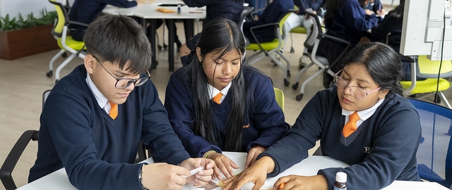 Talleres Académicos de Bioquímica y Farmacia y Geología Talleres Académicos de Bioquímica y Farmacia y Geología