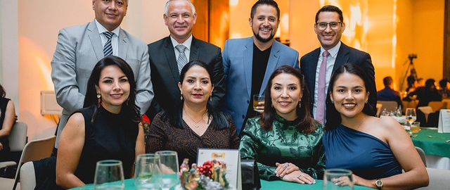 Cenas de navideñas UTPL 2025