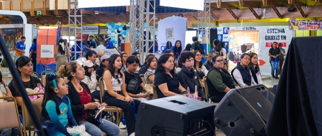 Presentación del microteatro Mujerón - Lucha femenina por la igualdad de los derechos