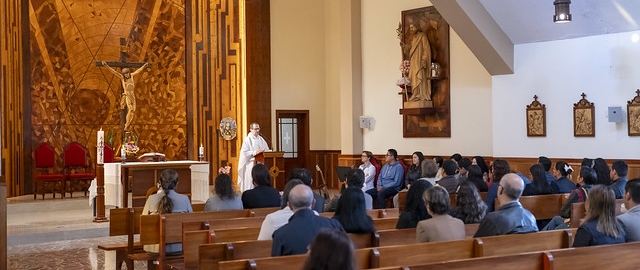 Eucaristía en memoria del Papa Francisco Eucaristía en memoria del Papa Francisco