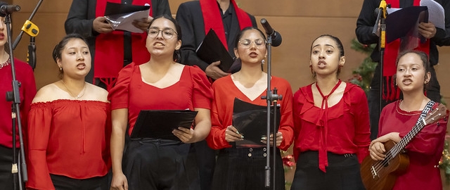 I Festival de Villancicos en inglés "Bells & Voices"
