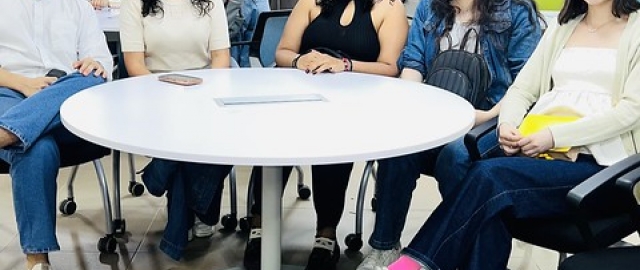 Estudiantes mentores Capacitación
