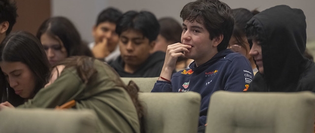 Presentación de la revista digital Política y Políticas, Volumen IV