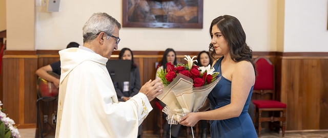 Imposición de Insignias – Carrera de Medicina