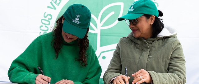 Reforestación en Cajanuma en alianza con Cascos Verdes