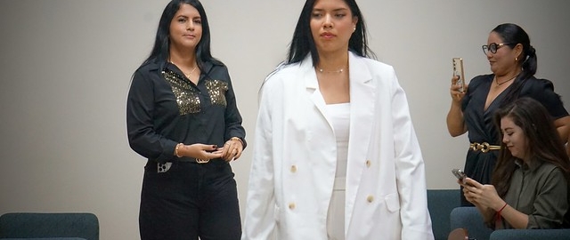 Nuevos profesionales de Galápagos recibieron su título Nuevos profesionales de Galápagos recibieron su título