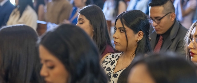 Imposición de mandiles | Carrera de Bioquímica y Farmacia