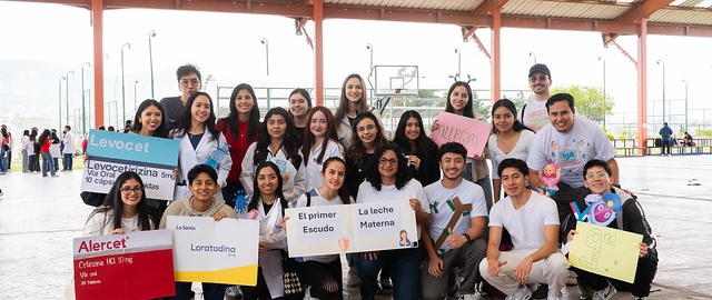 Desfile de Promociones y Ginkana – 25 Años de Medicina UTPL