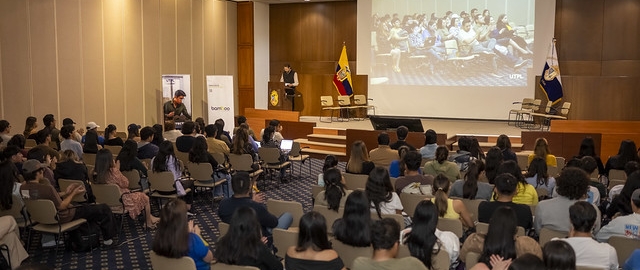 Presentación de la revista Clave