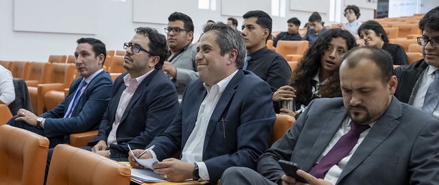 Diálogos Éticos: El ejercicio de la abogacía entre la defensa de los derechos y el compromiso con la verdad