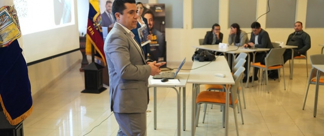 Masterclass en Ambato: “Liquidez bajo presión”