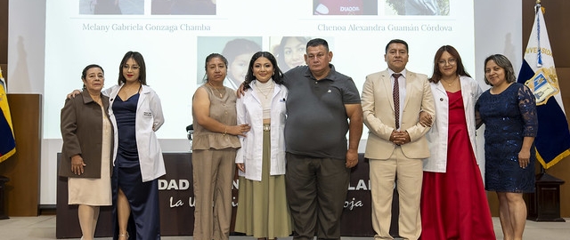 Ceremonia de imposición de mandiles a los estudiantes de 7mo ciclo de la carrera de Psicología Clínica