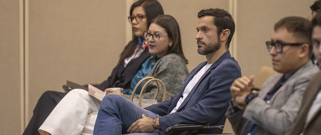 Café Científico UTPL | Innovación y Emprendimiento en el Derecho.