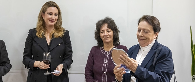 Reconocimiento a una trayectoria de servicio y legado institucional UTPL Reconocimiento a una trayectoria de servicio y legado institucional UTPL