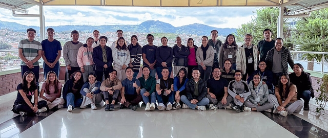 Retiro Espiritual Motus Christi para Jóvenes Retiro Espiritual Motus Christi para Jóvenes