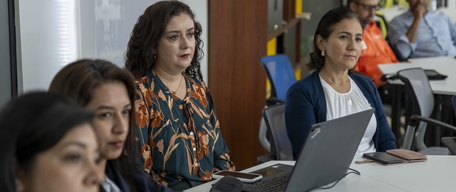 Finanzas aplicadas: análisis financiero y estrategias de inversión y financiamiento para impulsar la competitividad empresarial