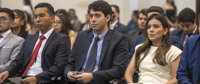 Ceremonia de Imposición de Mandiles – Medicina UTPL