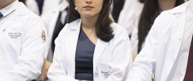 Imposición de Insignias – Carrera de Medicina