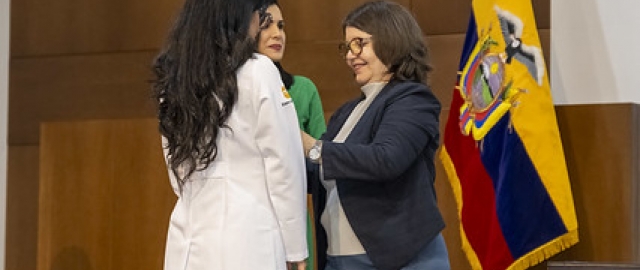 Imposición de mandiles a internos rotativos de la carrera de Nutrición y Dietética – Cohorte mayo 2025 / abril 2026