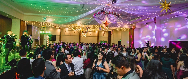 Cenas de navideñas UTPL 2025