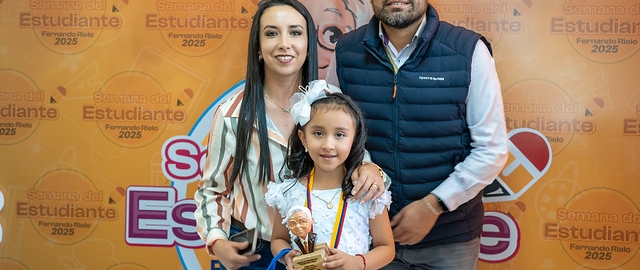 Concurso de canto en la Semana del Estudiante "Fernando Rielo" 2025 Concurso de canto en la Semana del Estudiante "Fernando Rielo" 2025