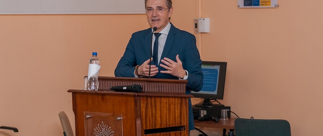 Curso | Estrategias para el fortalecimiento de la labor docente