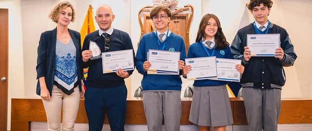 Concurso Mentes Brillantes