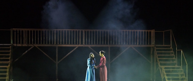 La Compañía de Teatro UTPL conmemoró sus 20 años de trayectoria artística con el estreno de la obra Otelo La Compañía de Teatro UTPL conmemoró sus 20 años de trayectoria artística con el estreno de la obra Otelo
