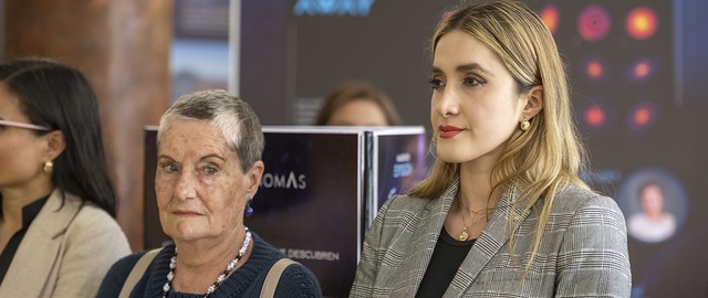 Conversatorio e inauguración de la exposición “Astrónomas” en UTPL