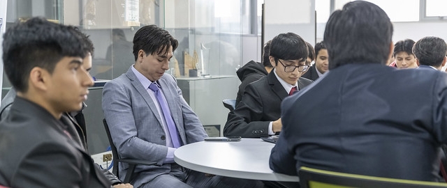 Expo Semestre Ascendere | Reto: Mejora del sistema de ventas en línea