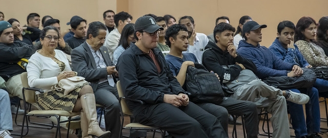 Ponencia “Modelo de desarrollo coreano” Ponencia “Modelo de desarrollo coreano”