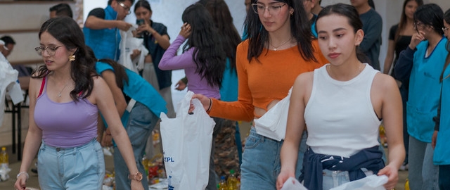 Navidad UTPL 2025 | Banco de Alimentos Navidad UTPL 2025 | Banco de Alimentos