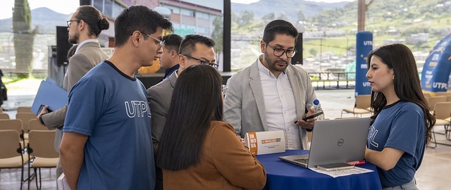 Expo Circuito Permanente Innova Fest UTPL