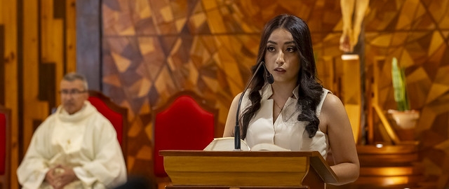 Imposición de mandiles | Carrera de Bioquímica y Farmacia Imposición de mandiles | Carrera de Bioquímica y Farmacia