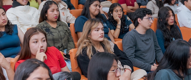 Seminario: Eutanasia, muerte digna y cuidados paliativos Seminario: Eutanasia, muerte digna y cuidados paliativos