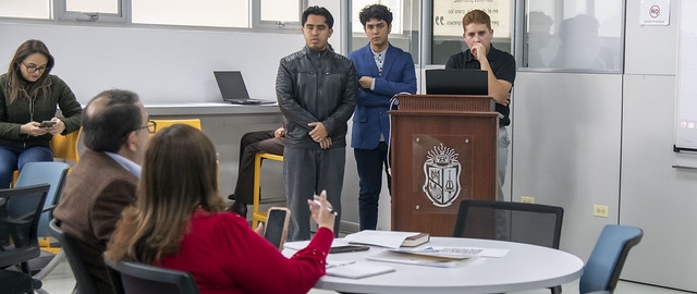 Expo Semestre Ascendere | Reto: desarrollo de portal web, Cámara de Comercio de Loja.