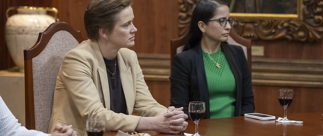 Visita de directoras de centros internacionales UTPL