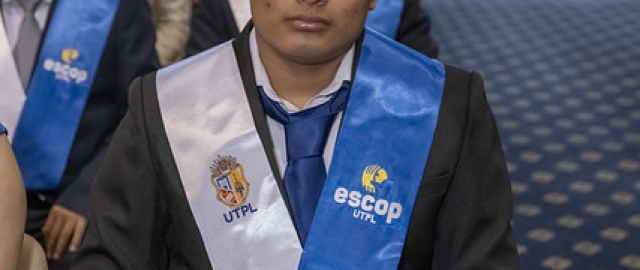 Décimo Quinta Promoción de Graduados ESCOP UTPL Décimo Quinta Promoción de Graduados ESCOP UTPL