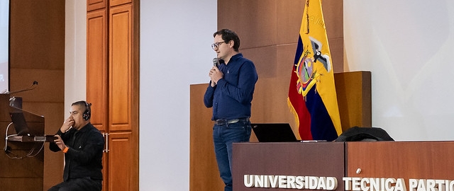 Encuentro “Cooperar para el Buen Vivir” Encuentro “Cooperar para el Buen Vivir”
