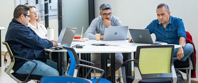 Café Científico UTPL: diálogo por el Bosque Seco y el desarrollo sostenible Café Científico UTPL: diálogo por el Bosque Seco y el desarrollo sostenible