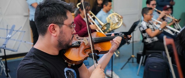 Primer encuentro de SINFIN UTPL y la Academia de música de Sol a Sol de Guayaquil