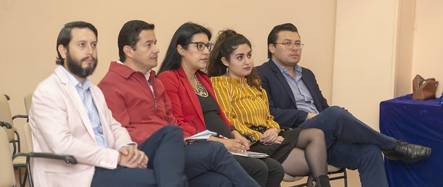 Estudiantes de la carrera de Economía debaten implicaciones de la Carta de Intención con el FMI Estudiantes de la carrera de Economía debaten implicaciones de la Carta de Intención con el FMI